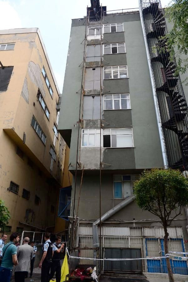 Bahçelievler'de asansörde feci ölüm - Resim: 1