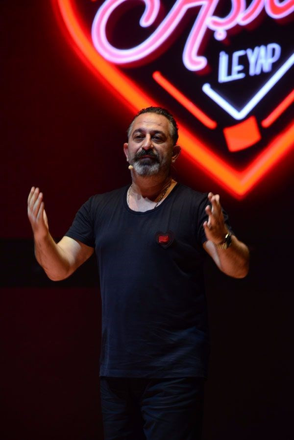 Kemal'den Cem Yılmaz'a: "Baba sende Aleyna’nın telefonu var mı?" - Resim: 3