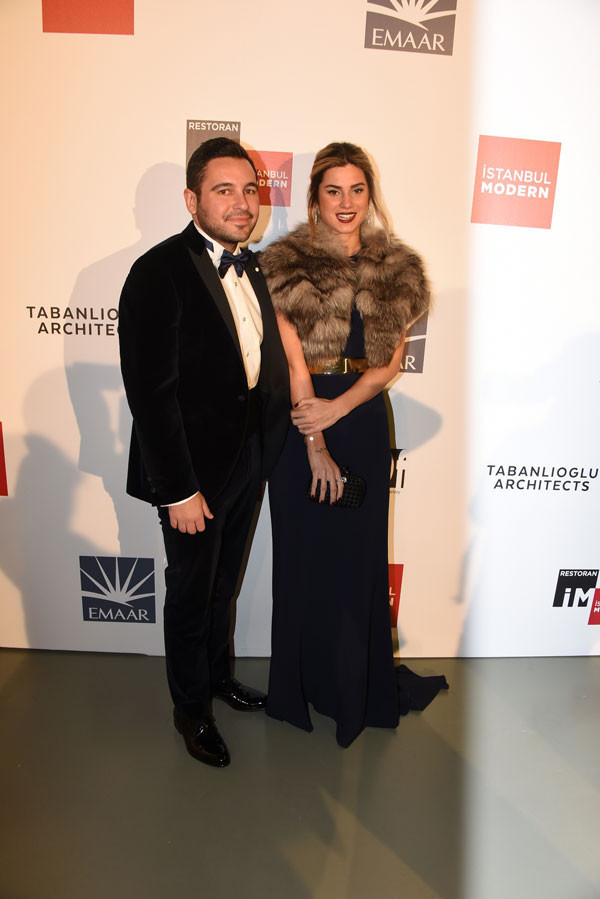 Hacı Sabancı yeni aşkıyla düşman çatlattı! - Resim: 2