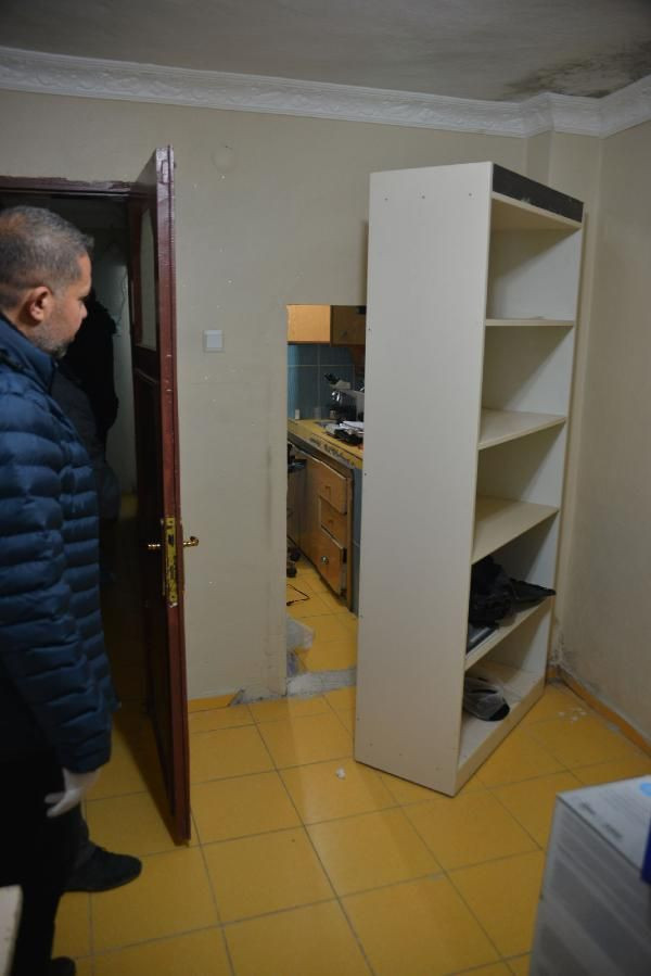 Adana'da gizli bölmeli kaçak hastaneye baskın doktorlar da sahte çıktı - Resim: 3