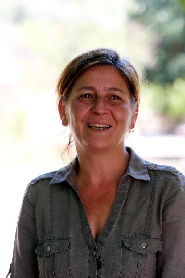 Devlet, 'kırmızı fularlı kız'ın annesine tazminat ödeyecek - Resim: 2