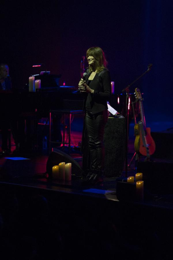 Eski first lady İstanbul'da sahneye çıktı bakın kimin eşi! - Resim: 4