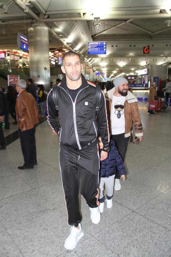 Slimani'den mendil satan Suriyeli çocuklara harçlık - Resim: 3