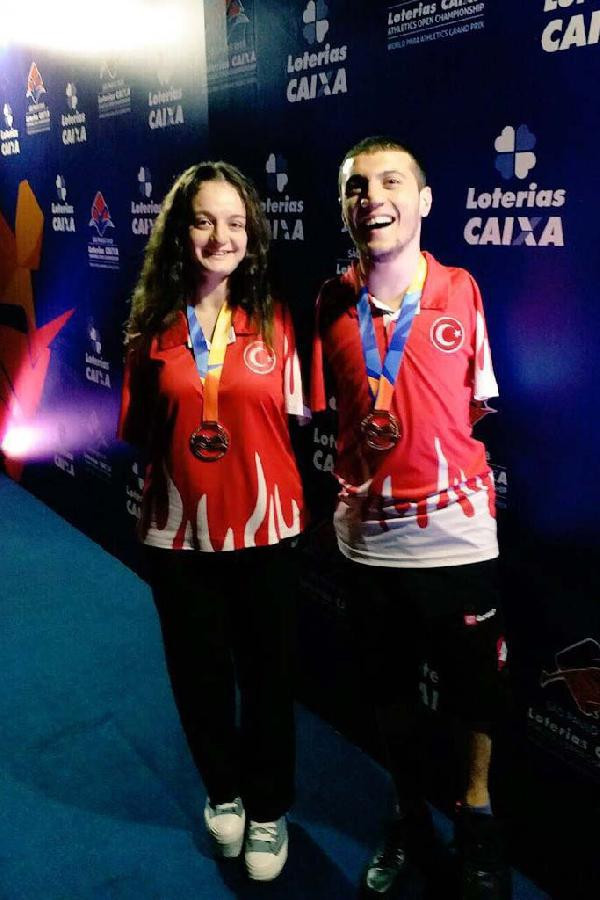 Azmin zaferi! Yüzmede dünya şampiyonu oldu - Resim: 2