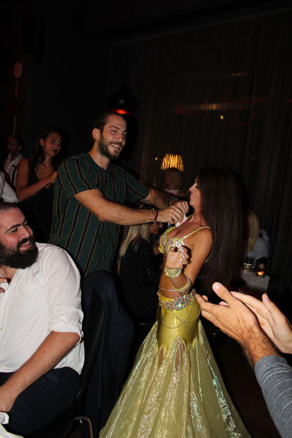 Survivor şampiyonu Ogeday dansözleri kıramadı - Resim: 2