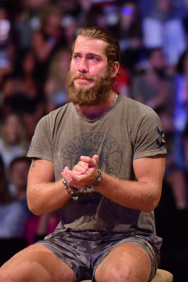 Survivor şampiyonu Ogeday dansözleri kıramadı - Resim: 4