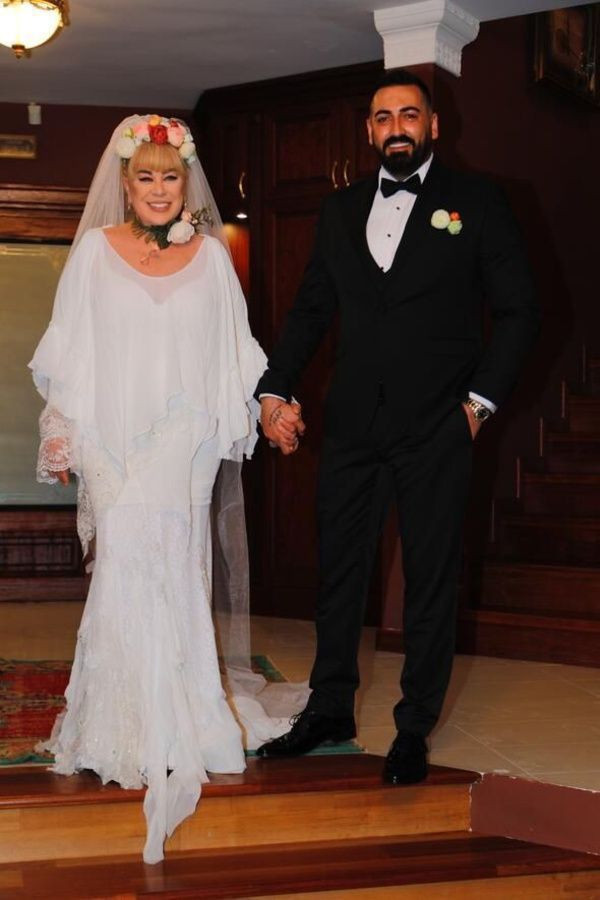 Zerrin Özer'e bir darbe daha! Murat Akıncı çıplak fotoğraflarını göndermiş - Resim: 3