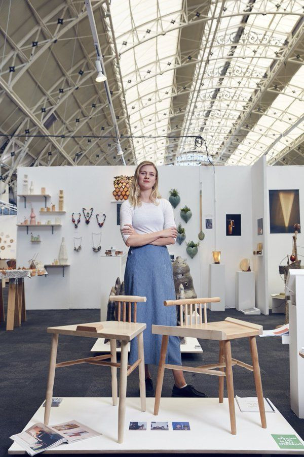 Erkeklerin 'yayılarak oturmasını engelleyen sandalye' tasarımıyla ödül aldı - Resim: 1