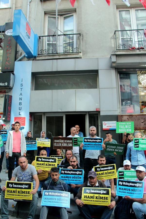 İBB'de işten çıkarılan işçiler CHP İl binası önünde oturma eyleminde! - Resim: 4