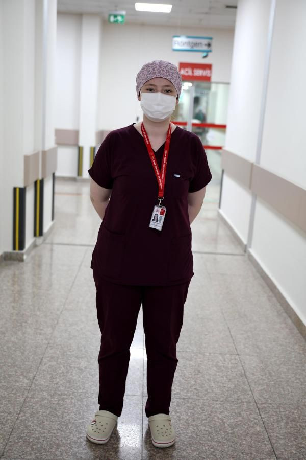 Trabzon'da yoğun bakım servisinde görevli! Seher Altuncu'nun 'maske izli' fotoğrafı sosyal medyayı salladı - Resim: 3