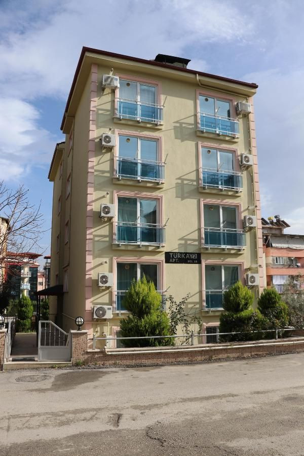 Denizli'deki vahşet! Aleyna Yurtkölesi'ni öldüren eski sevgilisi binaya 'kuryeyim' diyerek girmiş - Resim: 3