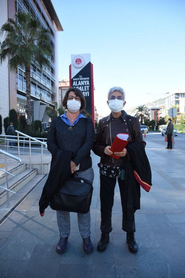 Antalya'da eşini öldüresiye dövdü! Mahkemedeki sözleri pes dedirtti - Resim: 2