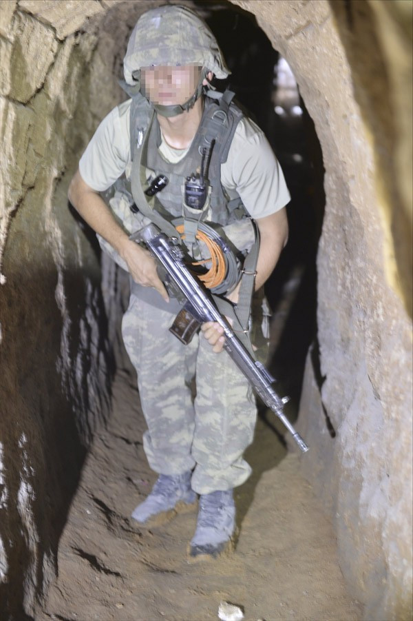 Nusaybin'de askeri şoke eden manzara! 50 metre... - Resim: 4
