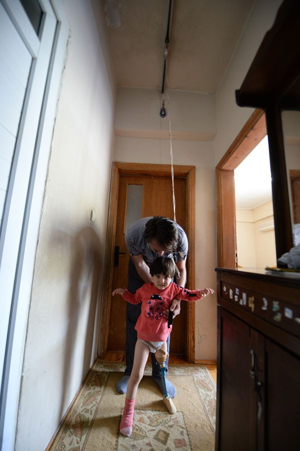 Parasızlık icat yaptırdı! Küçük Özge'nin hikayesi - Resim: 2