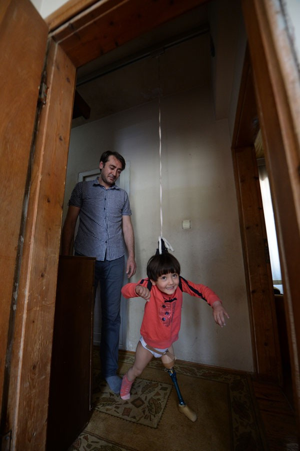 Parasızlık icat yaptırdı! Küçük Özge'nin hikayesi - Resim: 3