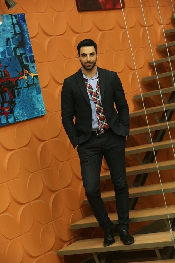 Ayrılık yaramadı Eser West Türkiye'yi terk ediyor - Resim: 4