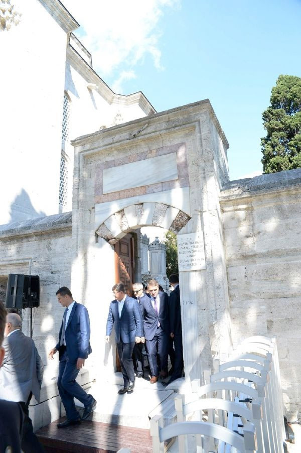 Unakıtan'ın cenazesi Yıldırım'ın gözleri doldu - Resim: 3