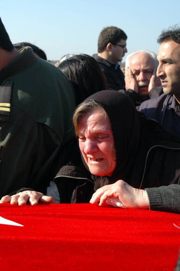 Şehit pilotlar son kez uçtular! - Resim: 2