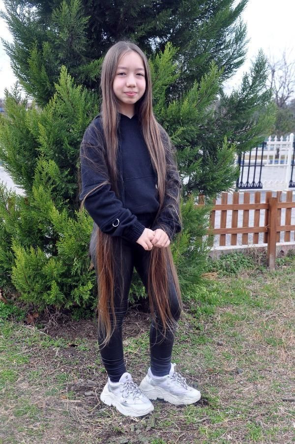 Nazar'ın saçlarını hiç kesmediler boyuna ulaştı! Osmaniye'nin Rapunzel'i - Resim: 2