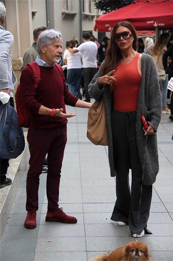 İç çamaşırsız alışverişe çıktı! 'Bunu bana çok görmesinler' deyip Sevda Demirel seslendi - Resim: 3