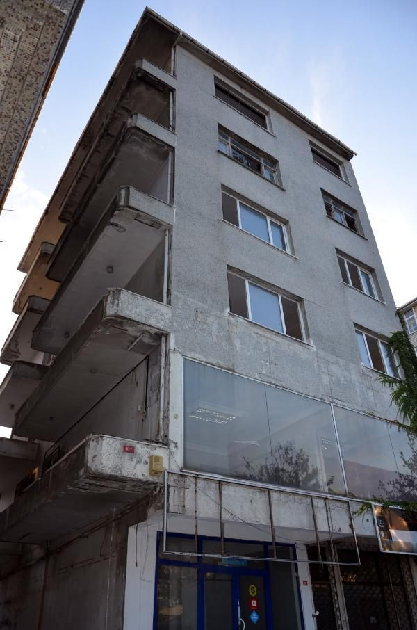 İstanbul'da kabus dolu 12 ay! Evlerine girmeye korkuyorlar - Resim: 1