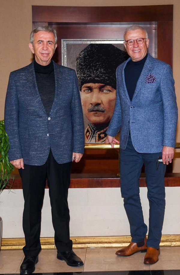 Mansur Yavaş'ın ağzından tek cümle alabildi! 'Gönlümdeki gizli anayasanın girişi' diyen Ertuğrul Özkök yazdı - Resim: 2