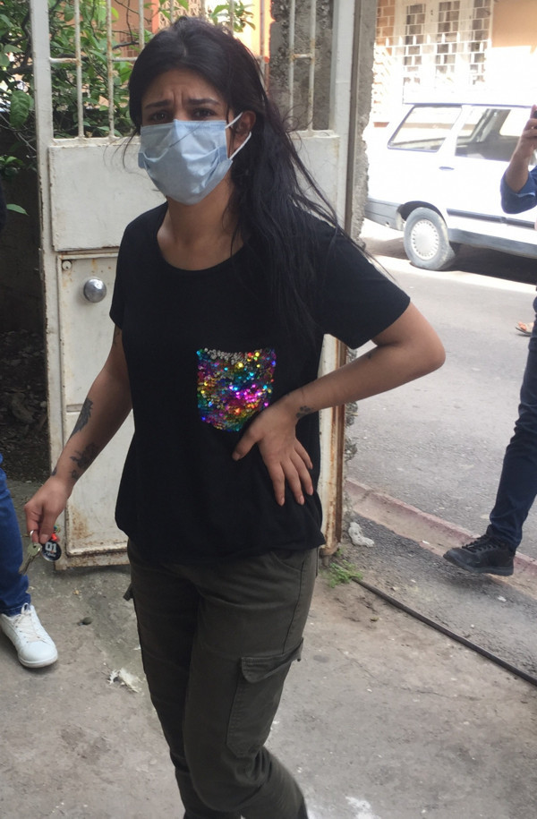 Adana'da 4 yaşındaki kızını evde tek başına bıraktı! Savunması şok etti - Resim: 0