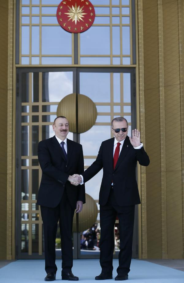 Erdoğan, Aliyev’i böyle karşıladı! Beştepe'de dikkat çeken şarkı - Resim: 3