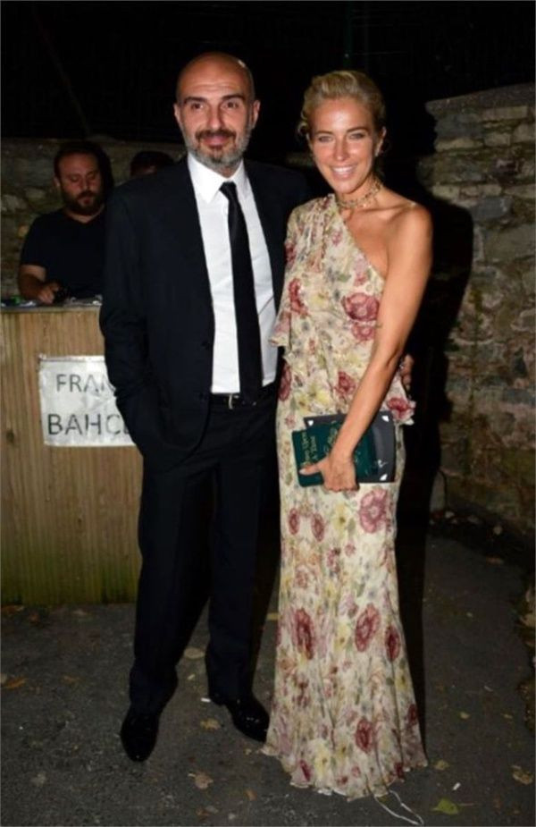 Burcu Esmersoy da aldatılmış! Eşi Berk Suyabatmaz'ı niye boşadığı ortaya çıktı - Resim: 4