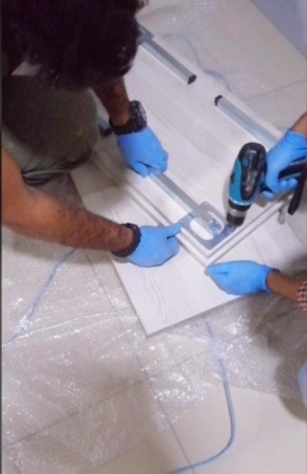 Hakkari'de polis şüphelendiği aracı durdurdu bir kişi gözaltına alındı - Resim: 0