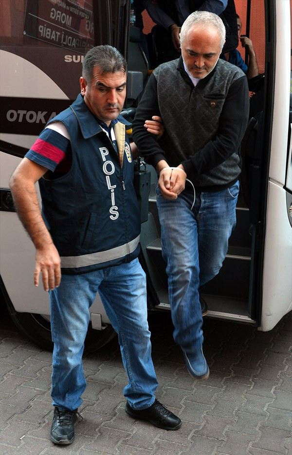 Şifreli yazışan FETÖ ablaları! ByLock gözaltılarına bakın - Resim: 4