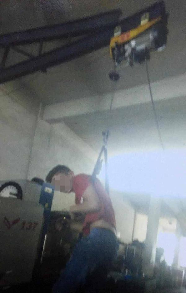 15 yaşındaki çırağa palangalı işkence, ağabeyine dayak iddiası - Resim: 2