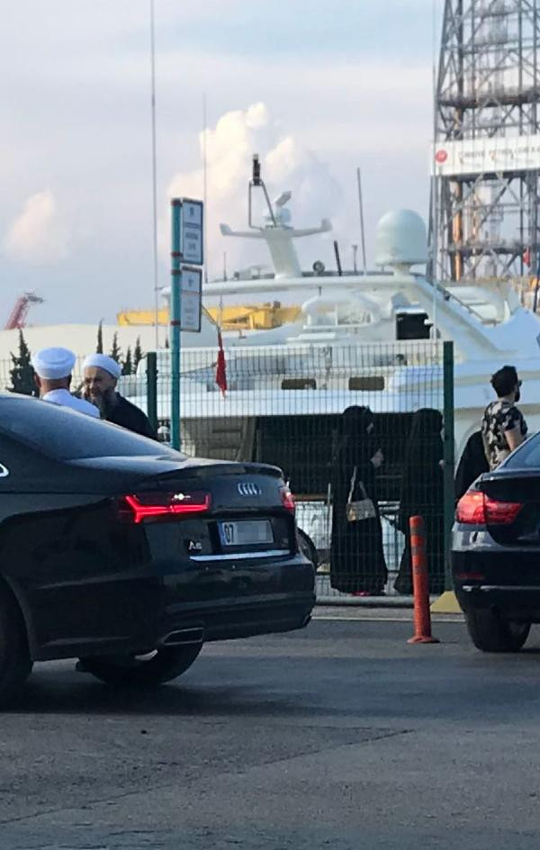 'Cübbeli Ahmet' tatil yaparken görüntülendi! - Resim: 3