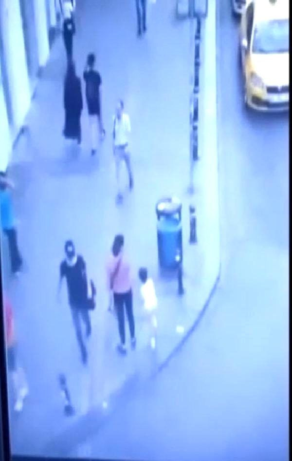 Boğazı kesilerek evi  ateşe verilmişti! Çinli kadının katilini PUBG şapkası ele verdi - Resim: 1