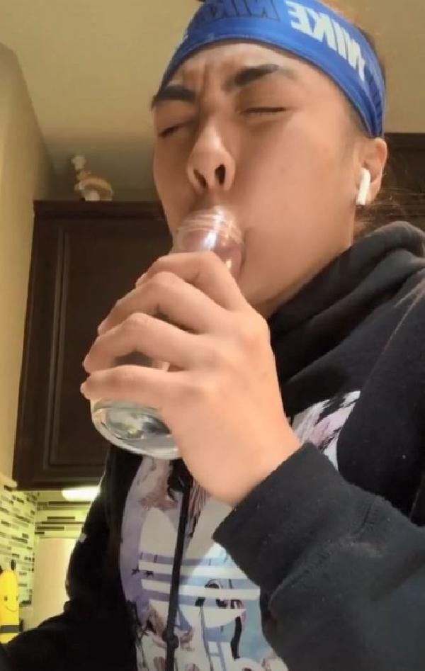 Şişeyle yapıp sosyal medyada paylaşıyorlar! 'Evde estetik' akımı tehlike saçıyor - Resim: 4