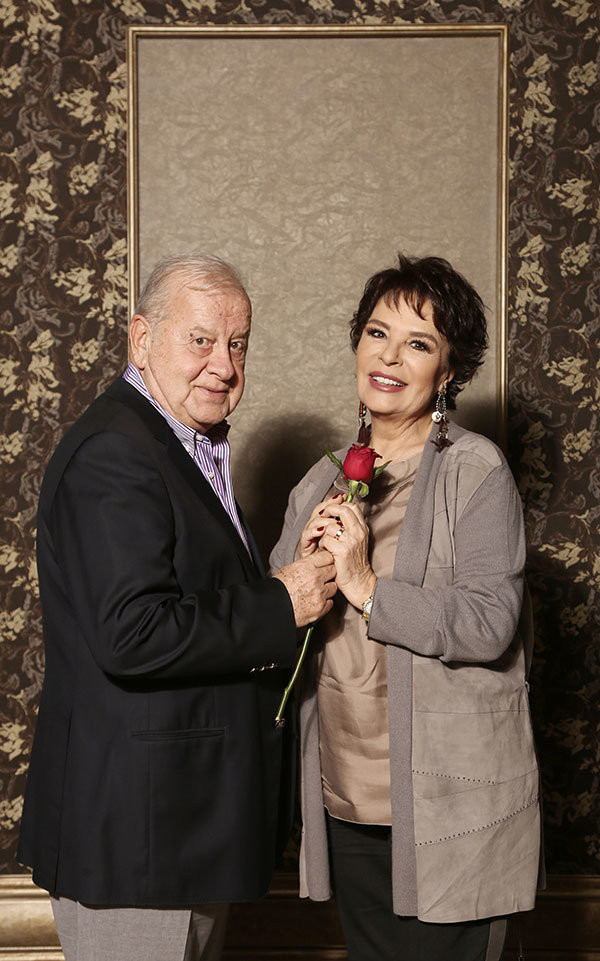 Hülya Koçyiğit: Bu ülkede baskı yok herkes Erdoğan'ı takdir edecek - Resim: 3