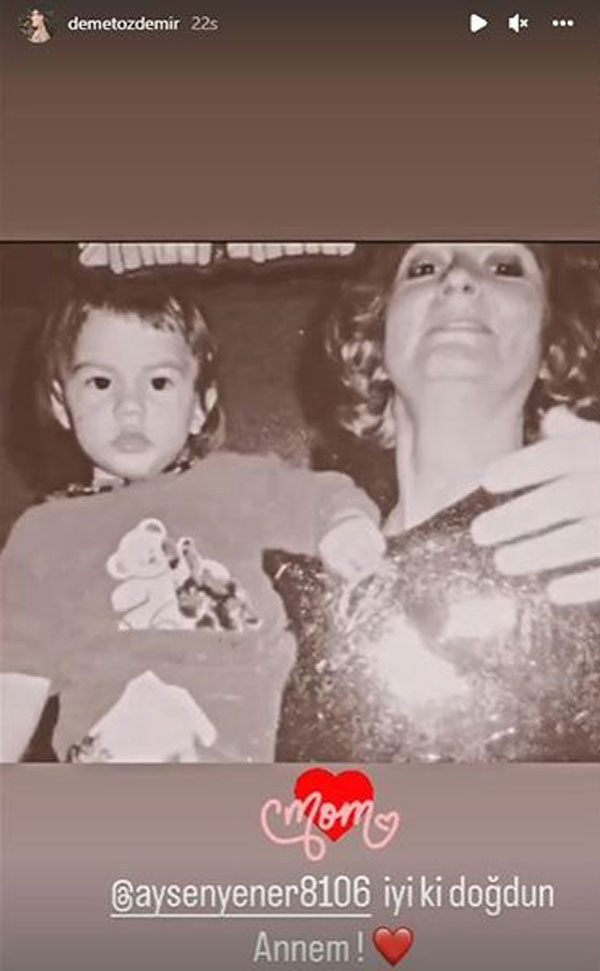 Annesine bak kızını al! Demet Özdemir'in annesi güzelliğiyle kızını bile geçti - Resim: 1