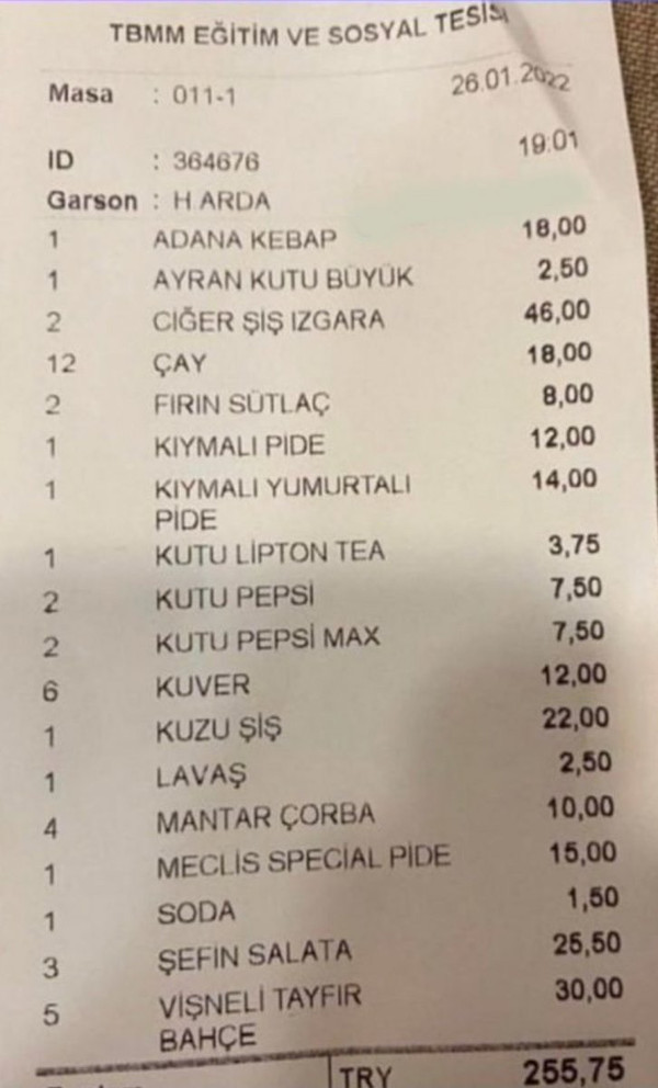 Meclis lokantasının fiyatlarına bakın! 'Bu gerçek mi?' diyen Şahan Gökbakar inanamadı: Nasıl 12 lira oluyor delireceğim - Resim: 0