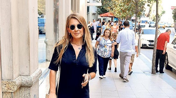 Eda Erol nişanlısı Alişan'a toz kondurmadı - Resim: 1