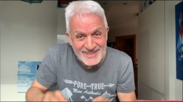 Yasak Elma dizisinin Halit'i Talat Bulut "Vıttırı Vızzık Adamlar" şarkısıyla dans etti - Resim: 4