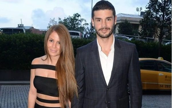 Yasak Elma yıldızı Berk Oktay'ın eski eşi Merve Şarapçıoğlu'yla uygunsuz görüntü davası - Resim: 1