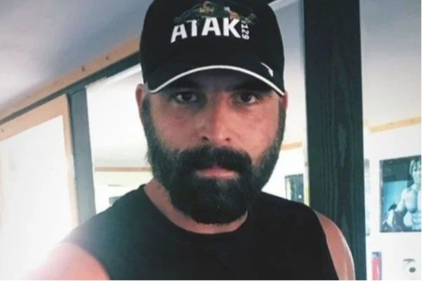 Mehmet Akif Alakurt takipçisine sinirlendi müstehcen küfrüyle ağızları açık bıraktı - Resim: 4