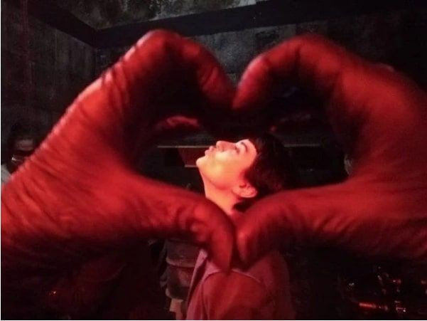 Hakan Altun Gonca Vuslateri ile aşk pozlarını paylaştı 'Seni pamuklara sarmalar sararım' - Resim: 4