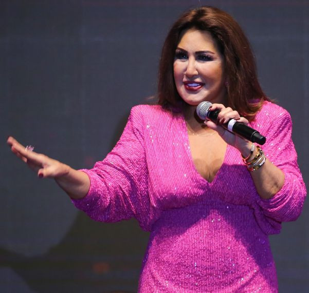 Nükhet Duru'dan tartışma yaratacak tayt çıkışı! 'Ne olur bir dur deyin artık!' - Resim: 3