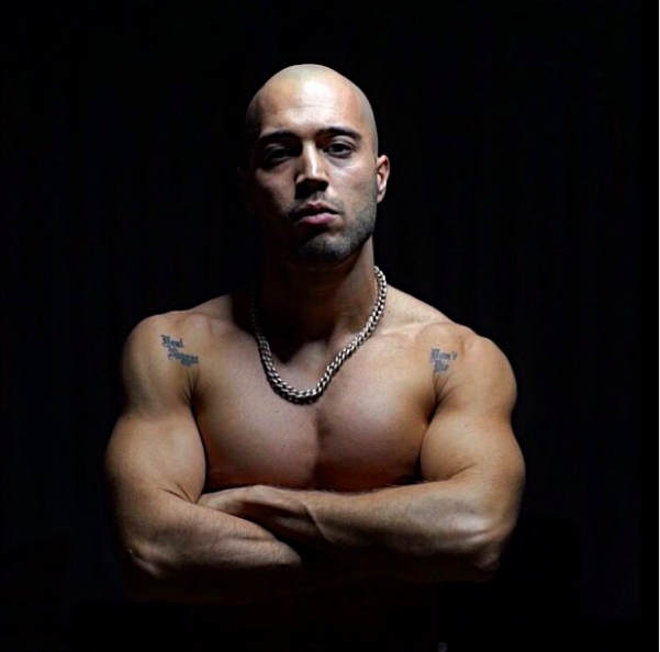 Ben Fero dansı videosu hayranına kucak dansı yaptırdı - Resim: 0