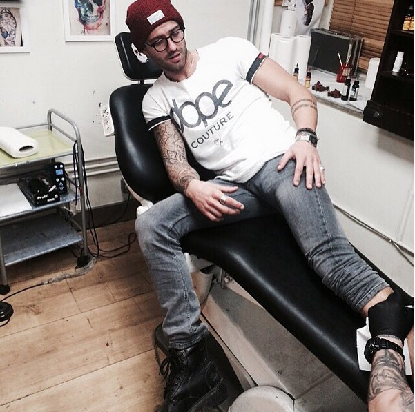 Serkay Tütüncü'nün sevgilisi kim? Meğer anne ve babası... - Resim: 1