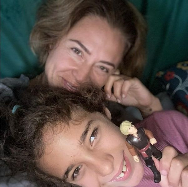 Kızının regl olduğunu duyuran Ceyda Düvenci sosyal medyayı ikiye böldü - Resim: 4