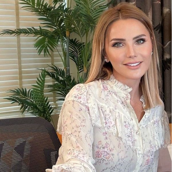 Ece Erken 'Tefeciye bulaştım' deyip ünlülerden para istedi cevaplar bomba - Resim: 1