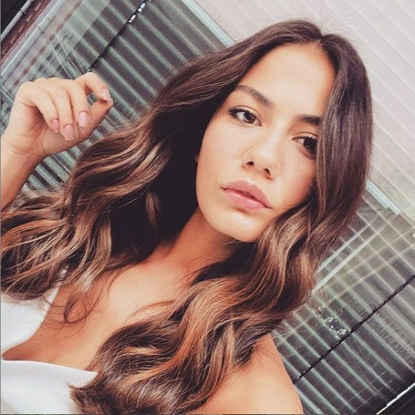 Demet Özdemir'i dünyaca ünlü şarkıcı Ricky Martin takibe aldı boş çevrilmedi - Resim: 1