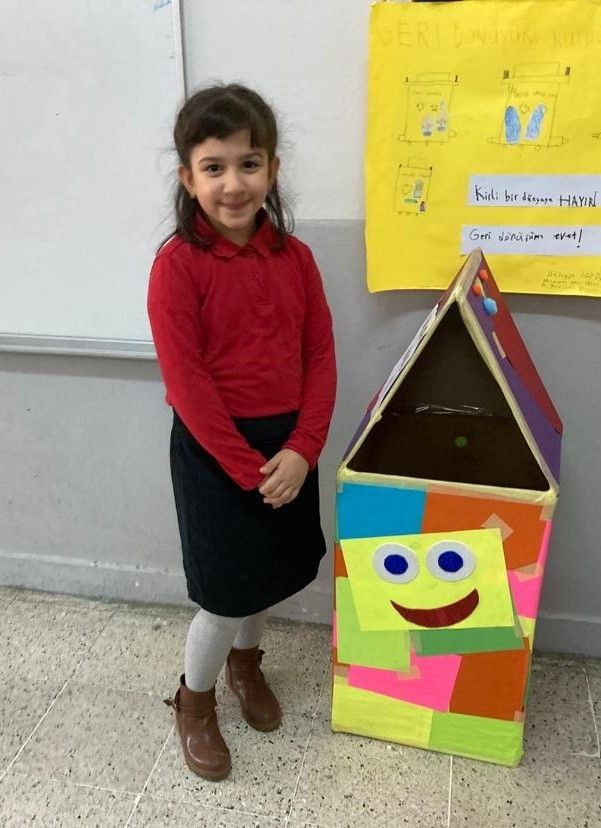 Minik Melis hastanede yapılan iğne sonrası öldü! Cenazede yürek yakan manzaralar... - Resim: 1